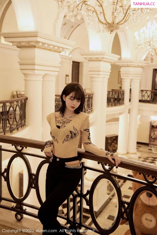 小奶瓶呜呜  [XiuRen]高清写真图 2022.03.22 No.4754 模特合集第2张图片